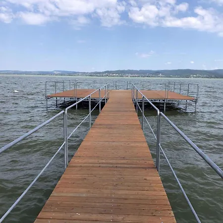 - Balaton 18152 Ferienhaus