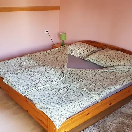 - Balaton 18152 Ferienhaus